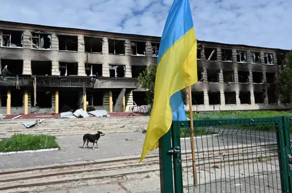FOTO/VIDEO: Cum arată Ucraina după 100 de zile de război. Mii de oameni uciși, milioane de persoane refugiate, orașe distruse